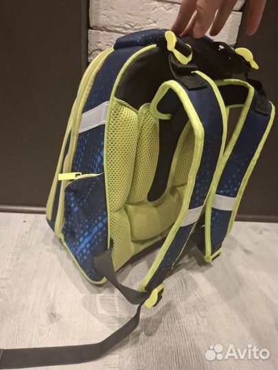 Школьный рюкзак для мальчика