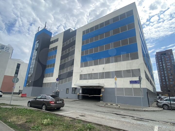 Машиноместо, 15 м²