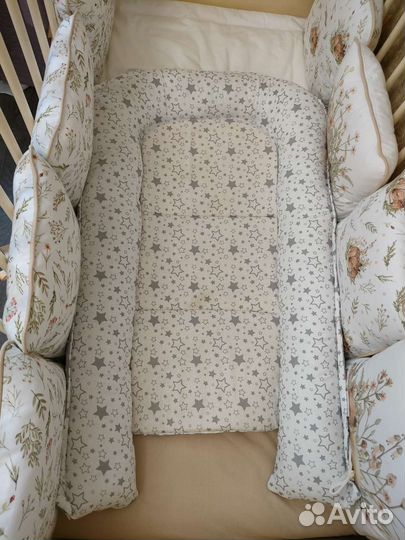 Подушка гнездо кокон для малыша