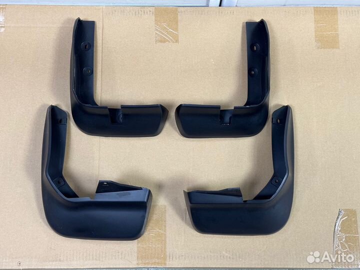 Брызговики Honda Freed 2010-2015 4шт