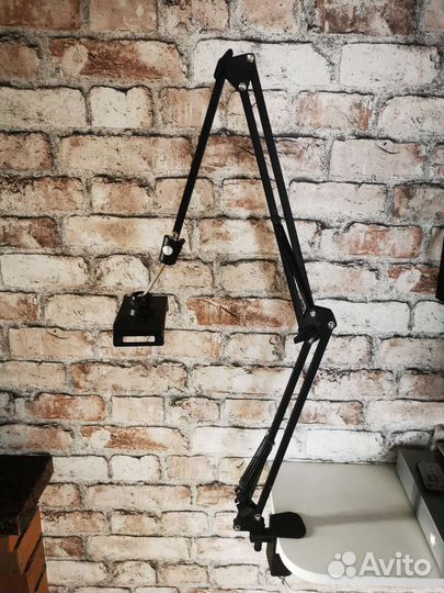 Штатив для телефона/планшета настольный