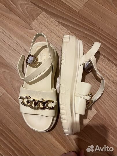 Сандалии женские натуральная кожа 38