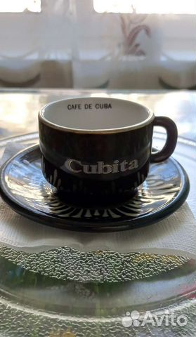 Чашка с блюдцем Cubita