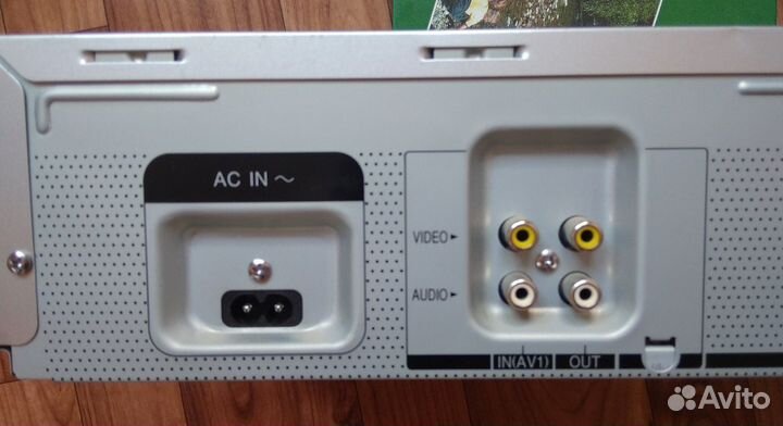 Видеомагнитофон Panasonic 4 головки. Отправлю