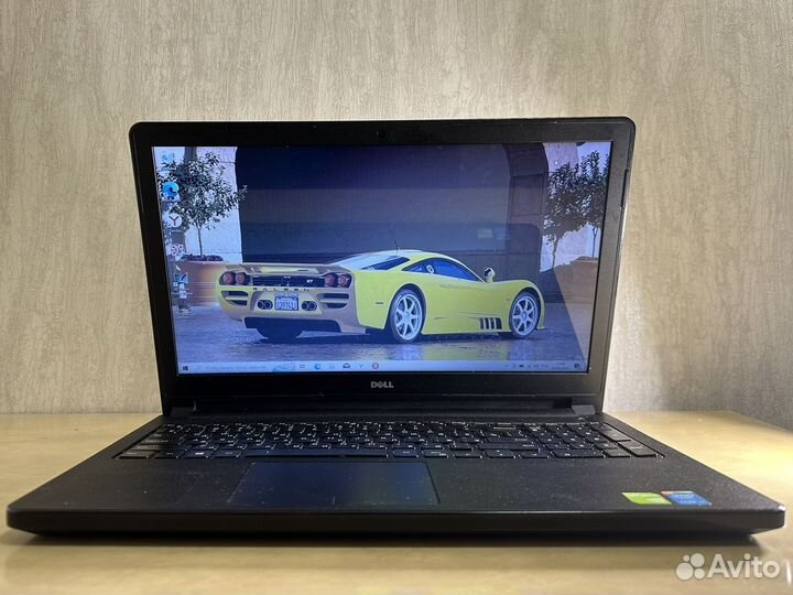 Игровой ноутбук Dell i3/4GB/256GB/SSD/2видеокарты