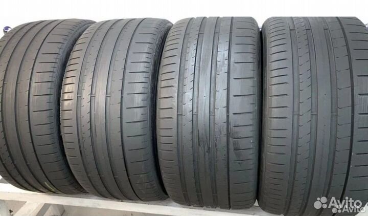 Pirelli P Zero PZ4 225/40 R20