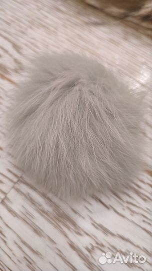 Мех натуральный, помпоны