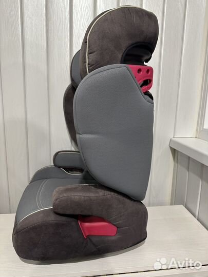 Детское автомобильное кресло Kenga от 15 до 36 кг