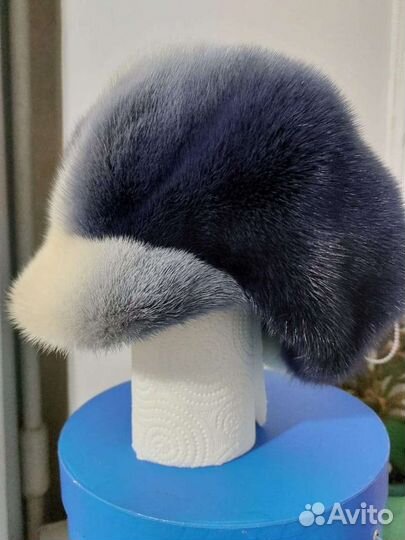 Норковая женская кепка
