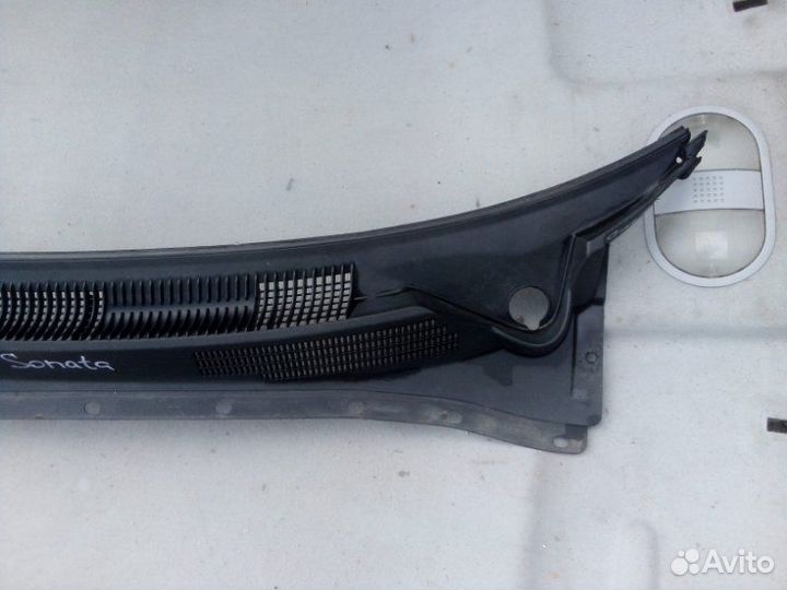 Жабо Hyundai Sonata 2006