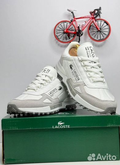 Кроссовки Lacoste спортивные