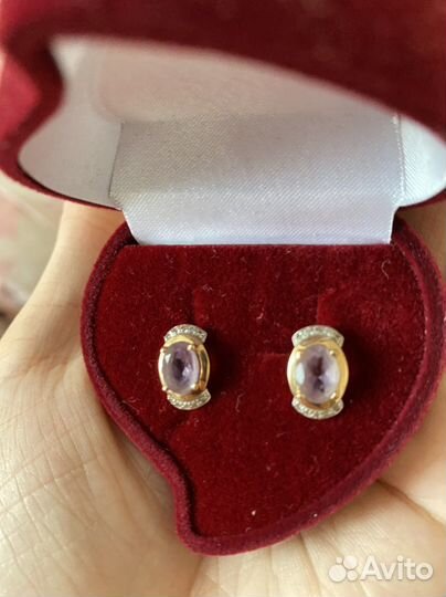 Золотые серьги