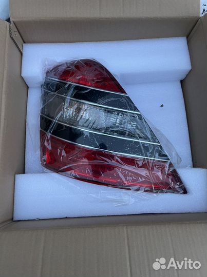 Задние фонари 221 мерседес s в наличии 2шт