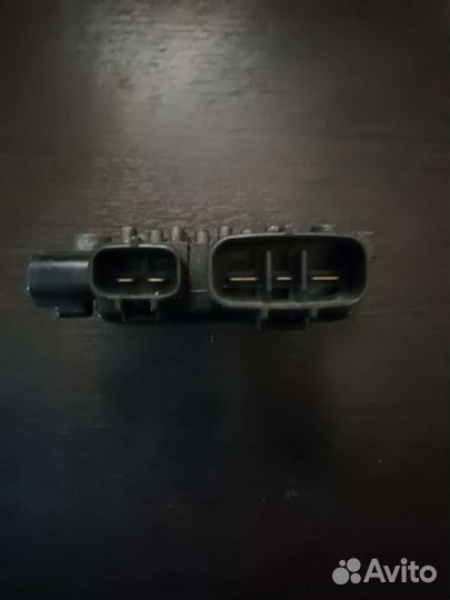 Блок управления вентилятором Nissan Infiniti Mazda