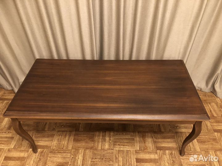 Стол, столик журнальный. Дерево. Импорт в СССР