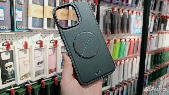 Чехол uniq Novo MagSafe для iPhone 14 Pro Max