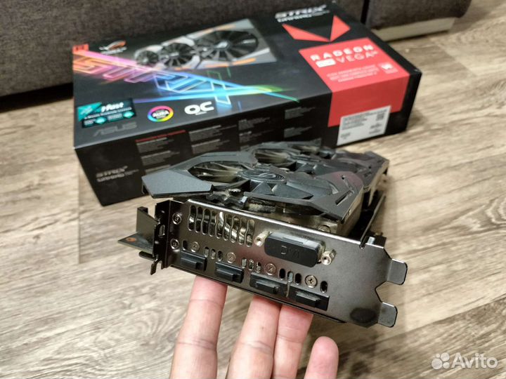 Видеокарта Asus Vega 56