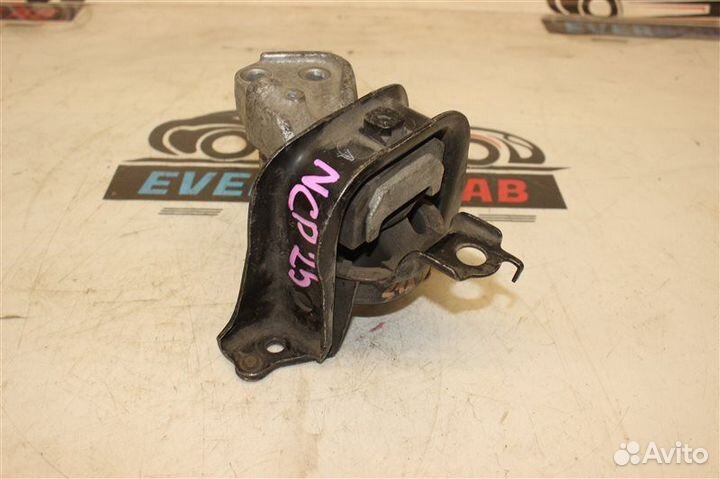 Подушка двигателя Toyota Fun Cargo NCP25 1NZ-FE