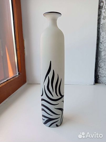 Ваза для цветов стекло. Высота 27см