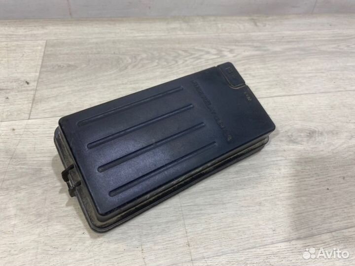 Блок предохранителей под капот Chevrolet Lacetti