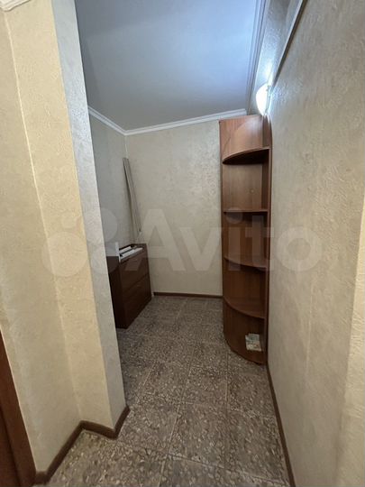 4-к. квартира, 75 м², 4/10 эт.