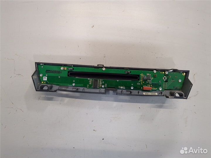 Панель управления магнитолой BMW X6 E71, 2010