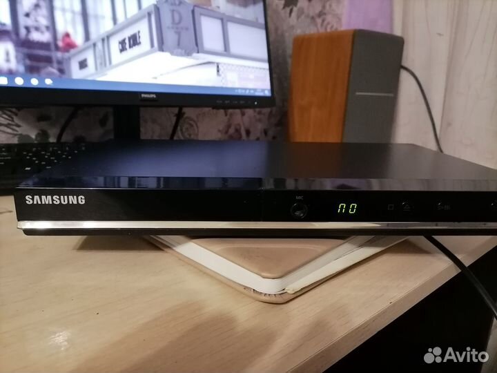 DVD-плеер караоке Samsung DVD-D360K
