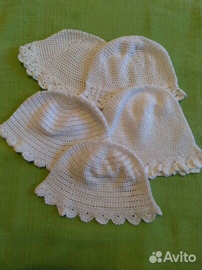 Панамка для девочки, связанная крючком
