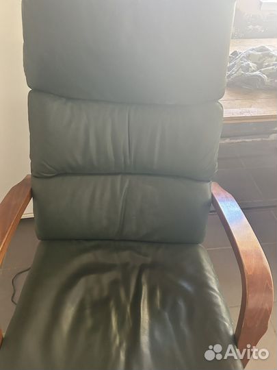 Кожанное кресло