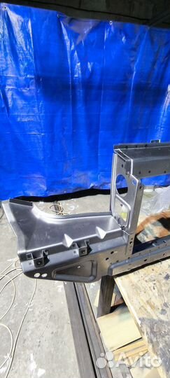 Рамка радиатора, телевизор УАЗ Патриот 2015