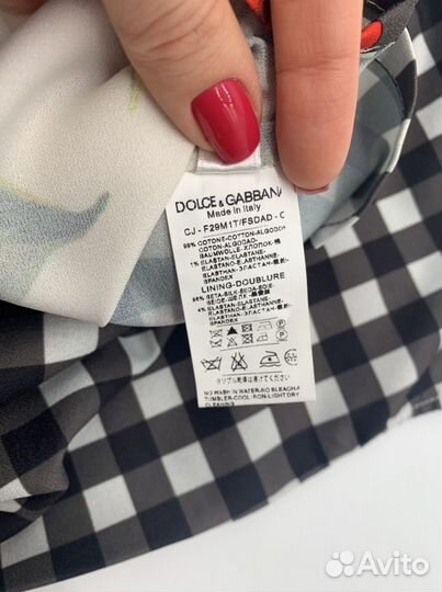 Dolce gabbana блузка 4, 6 лет
