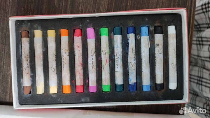 Пастельные карандаши