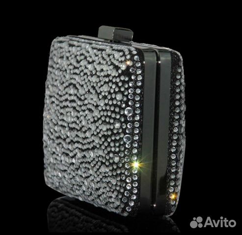 Клатч новый на выпускоой