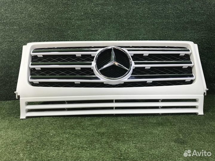 Решетка радиатора Mercedes-Benz G-Class