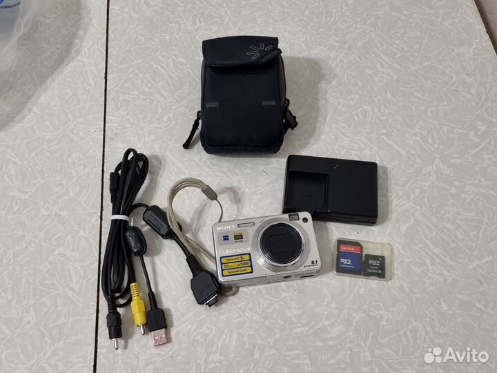 Цифровой Японский фотоаппарат sony