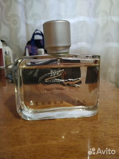 Отливанты распив Lalique. Lacoste essential