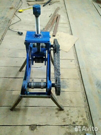 Трубогиб, профилегиб