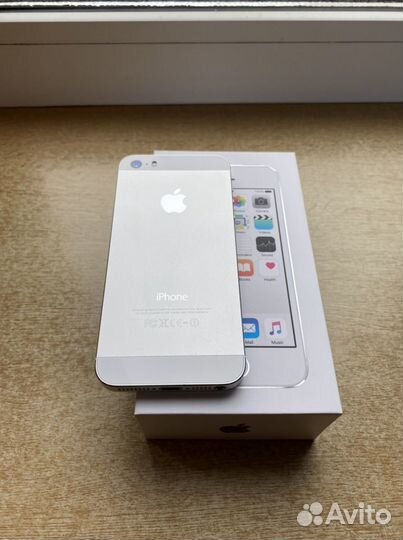 Телефон iPhone 5s, Silver