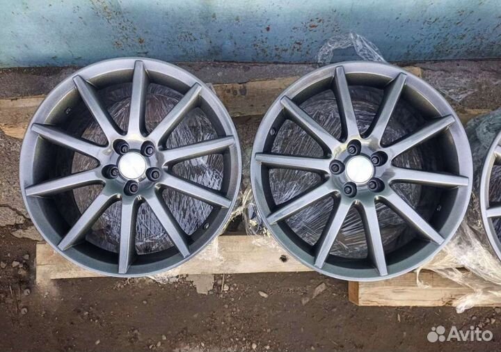 Оригинал Subaru R18 в новом состоянии