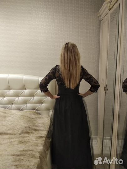 Вечернее платье