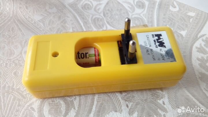 Зарядное устройство для аккумуляторов AA/AAA