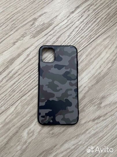 Чехол на iPhone 11 в стиле камуфляж