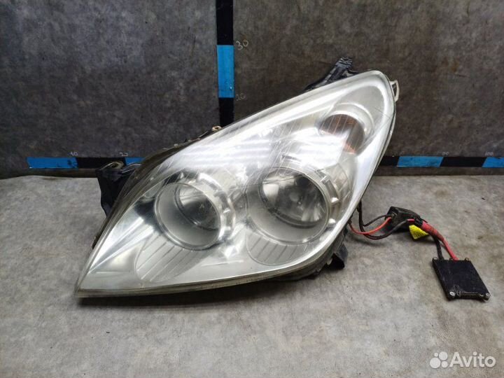 Фара передняя левая Opel Astra H (3D) 1.8 Z18XER