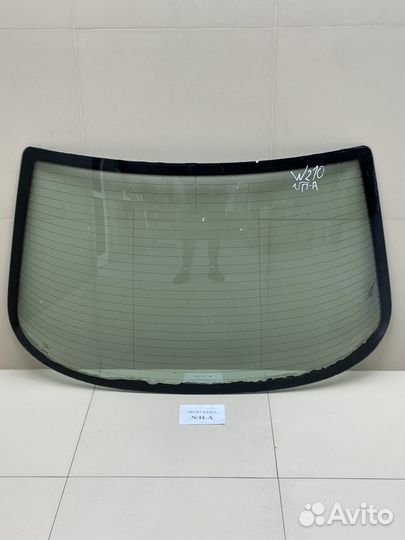Стекло заднее Mercedes W210