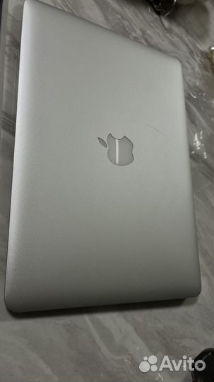 Продаю MacBook Air