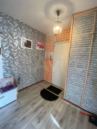 2-к. квартира, 49 м², 3/5 эт.