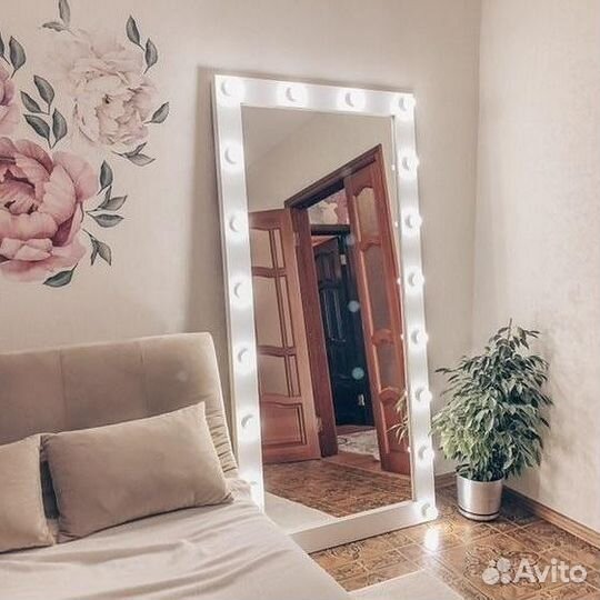 Гримерное зеркало от производителя