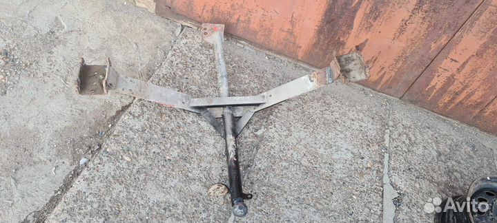 Фаркоп на mitsubishi lancer 10