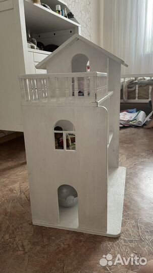 Домик кукольный