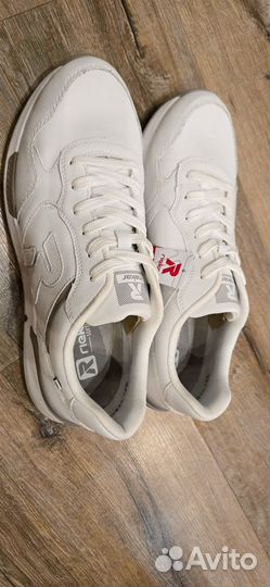 Новые мужские кроссовки Rieker 43 размер